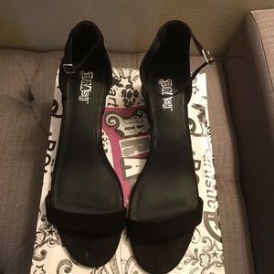 Ankle Strap Low Block Heel Sandal